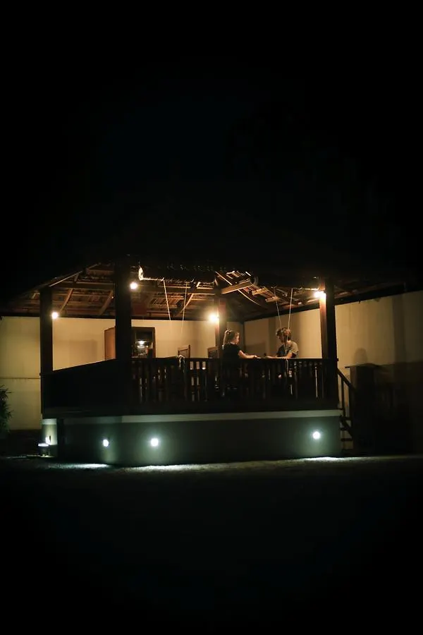 מלון קאלפטה Icon Residency 2*,