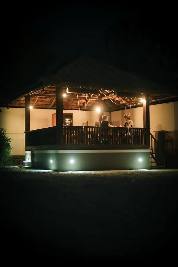 מלון קאלפטה Icon Residency